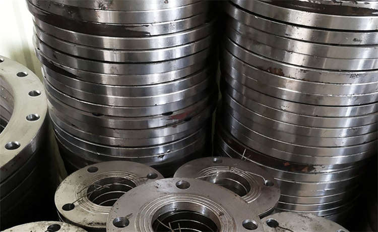湖南岳阳市化工厂废气管改造 630mm×14mm耐酸碱管满50吨送质检